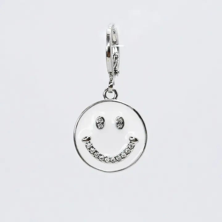 Shiny Smile White Charm