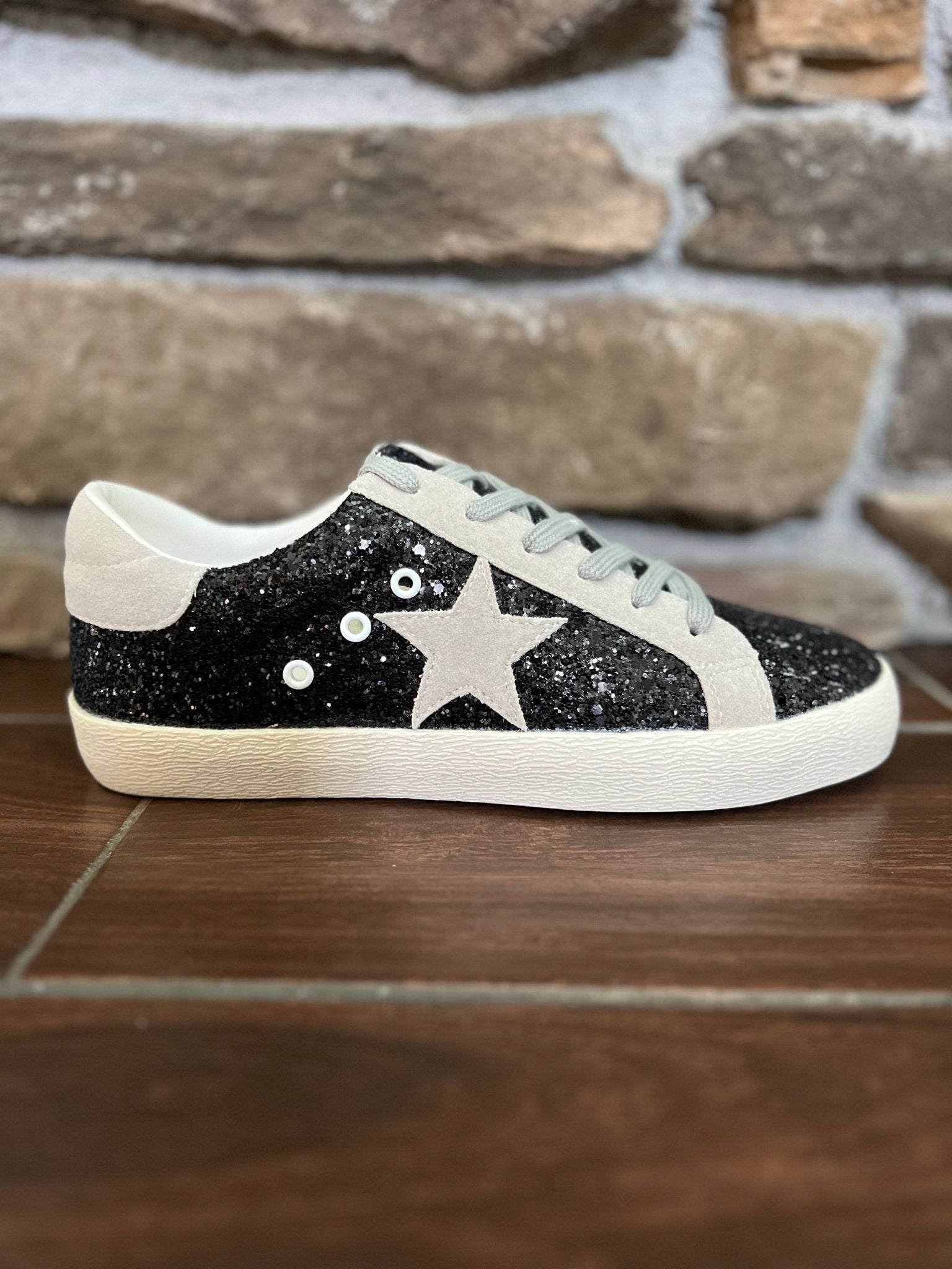 Black Stylish Sneakers - Polished Boutique