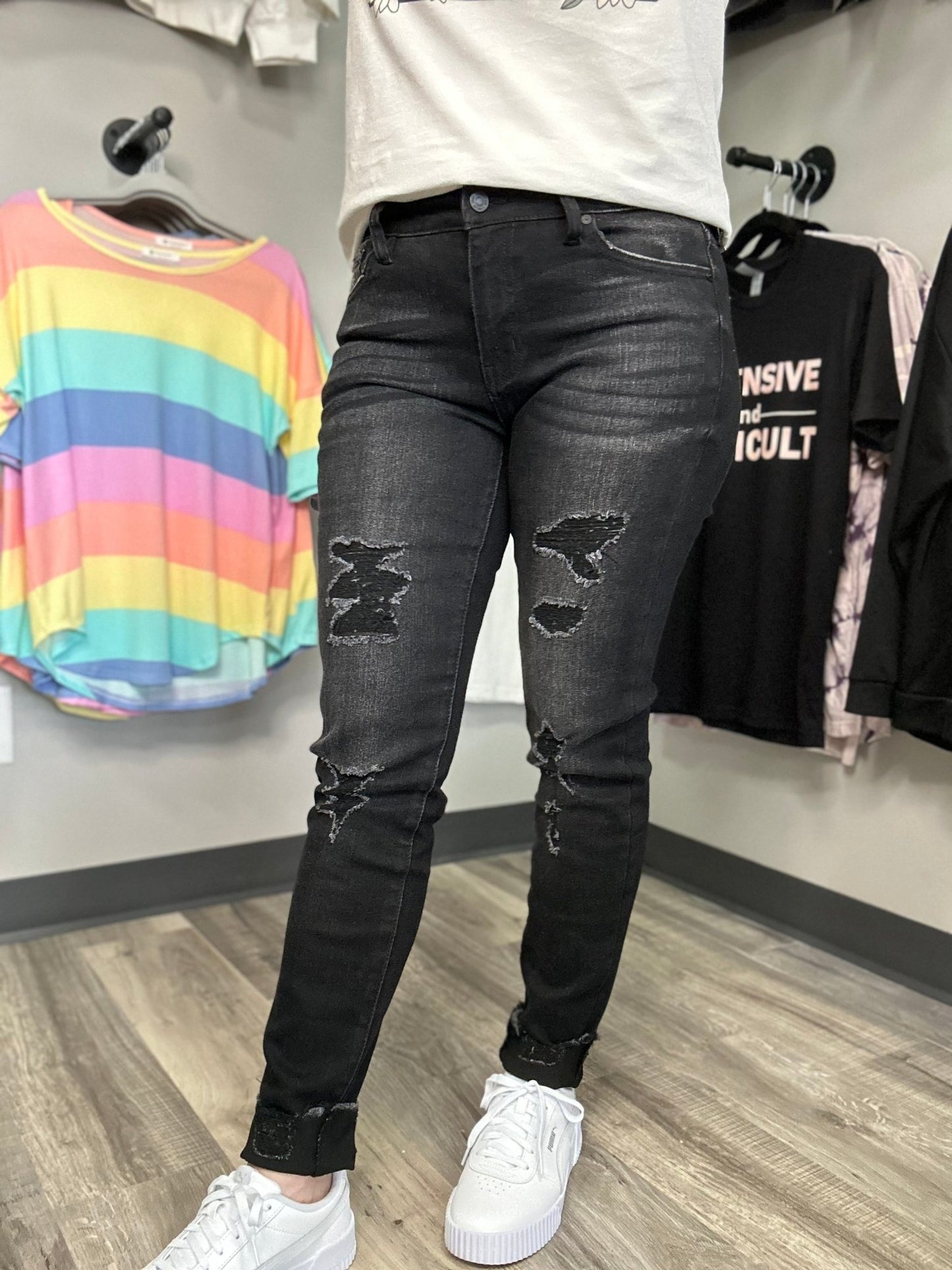 KanCan Skinny Jeans - Lazy Daisy Boutique